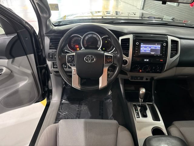 Used 2014 Toyota Tacoma 4x4 Double Cab w/ TRD Off-Road Package image 30