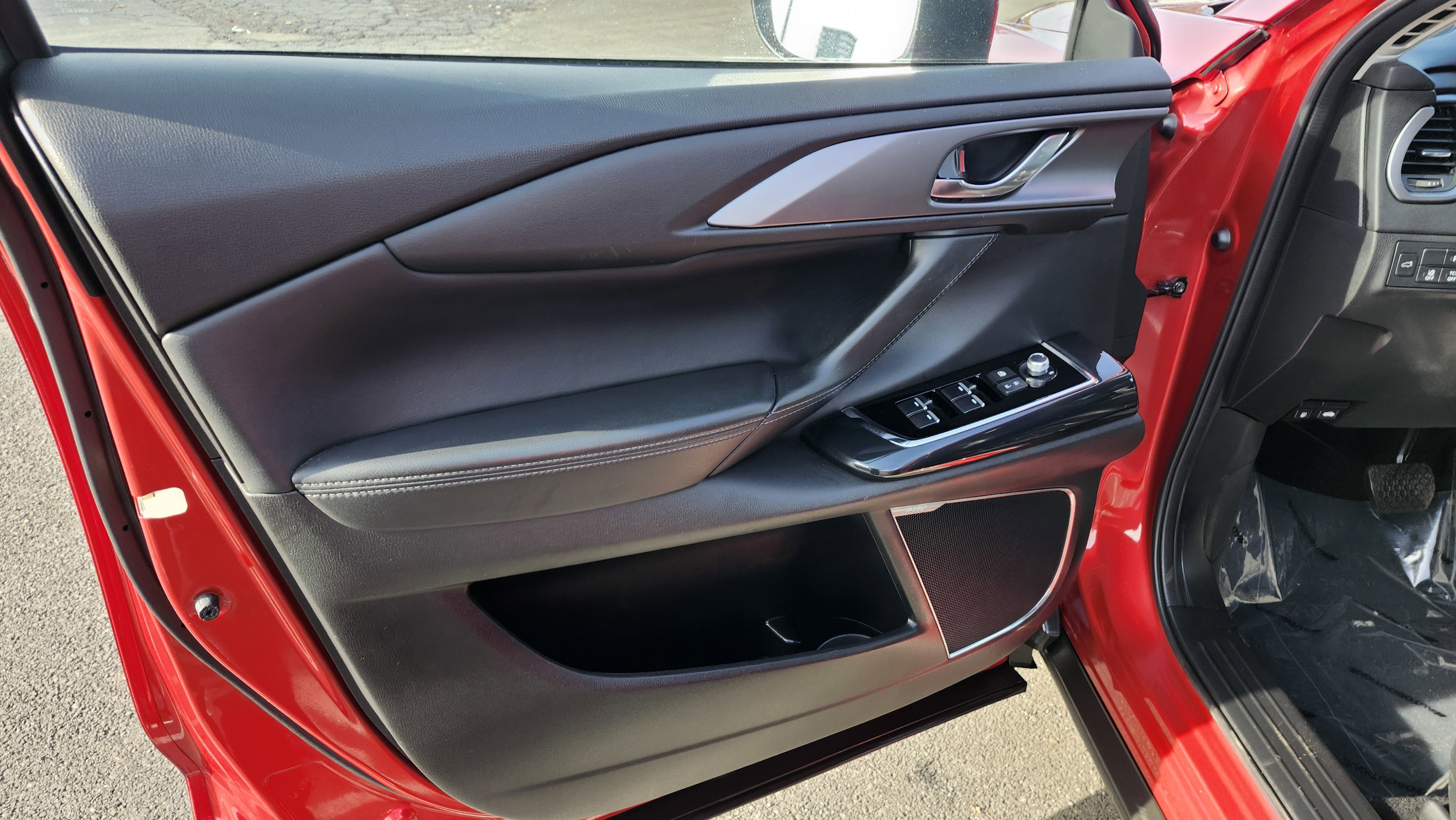 Used 2019 MAZDA CX-9 Touring w/ Touring Premium Package image 29