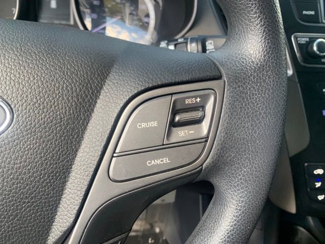 Used 2017 Hyundai Santa Fe Sport image 21