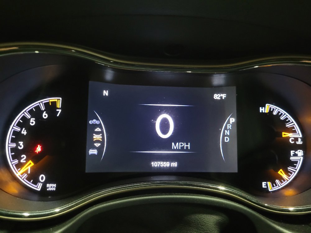 Used 2017 Jeep Grand Cherokee Limited AWD/4WD image 23