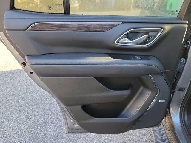 Used 2022 Chevrolet Tahoe Z71 w/ Off-Road Capability Package image 11