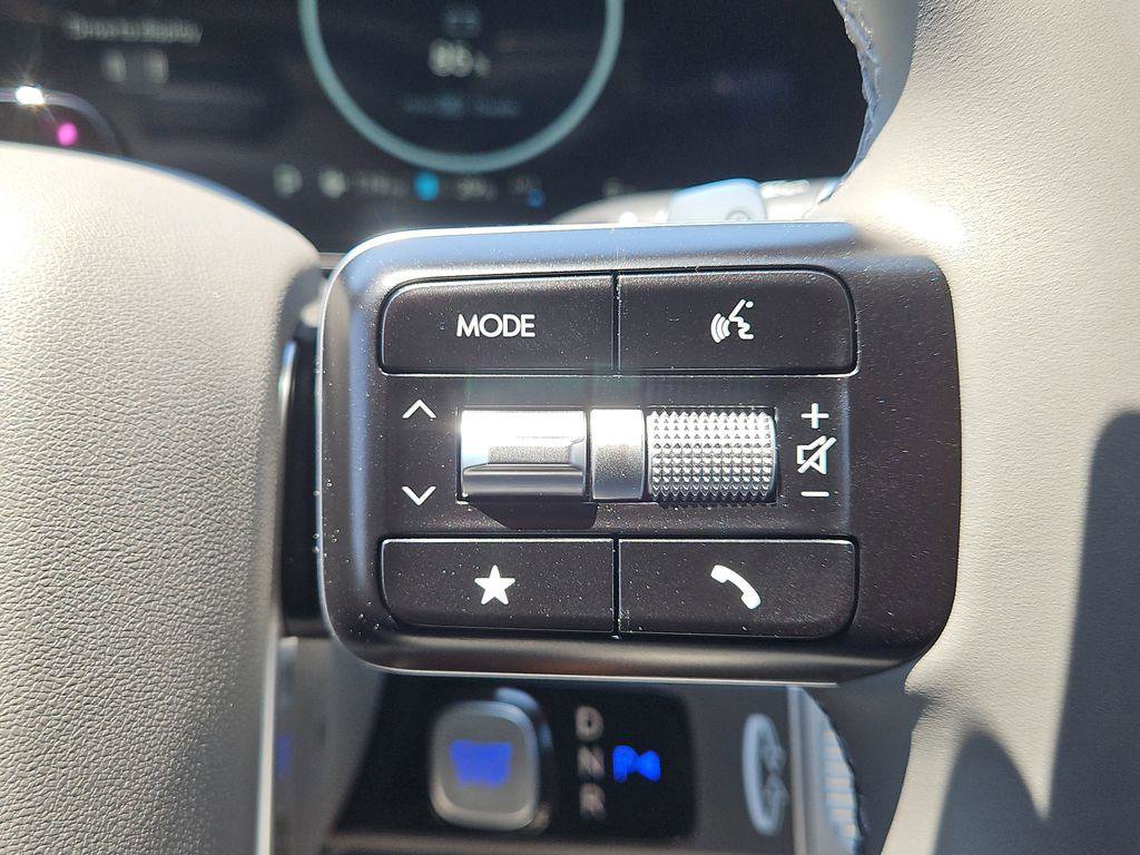 New 2026 Hyundai Ioniq 9 SE AWD/4WD image 14