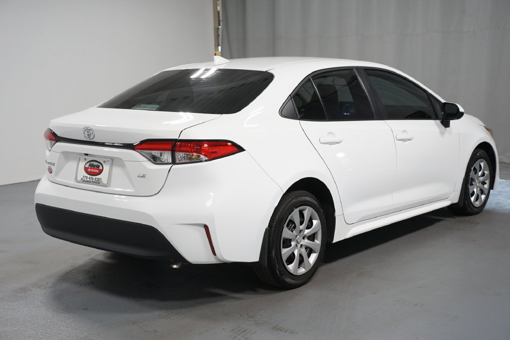 Used 2026 Toyota Corolla LE FWD image 8