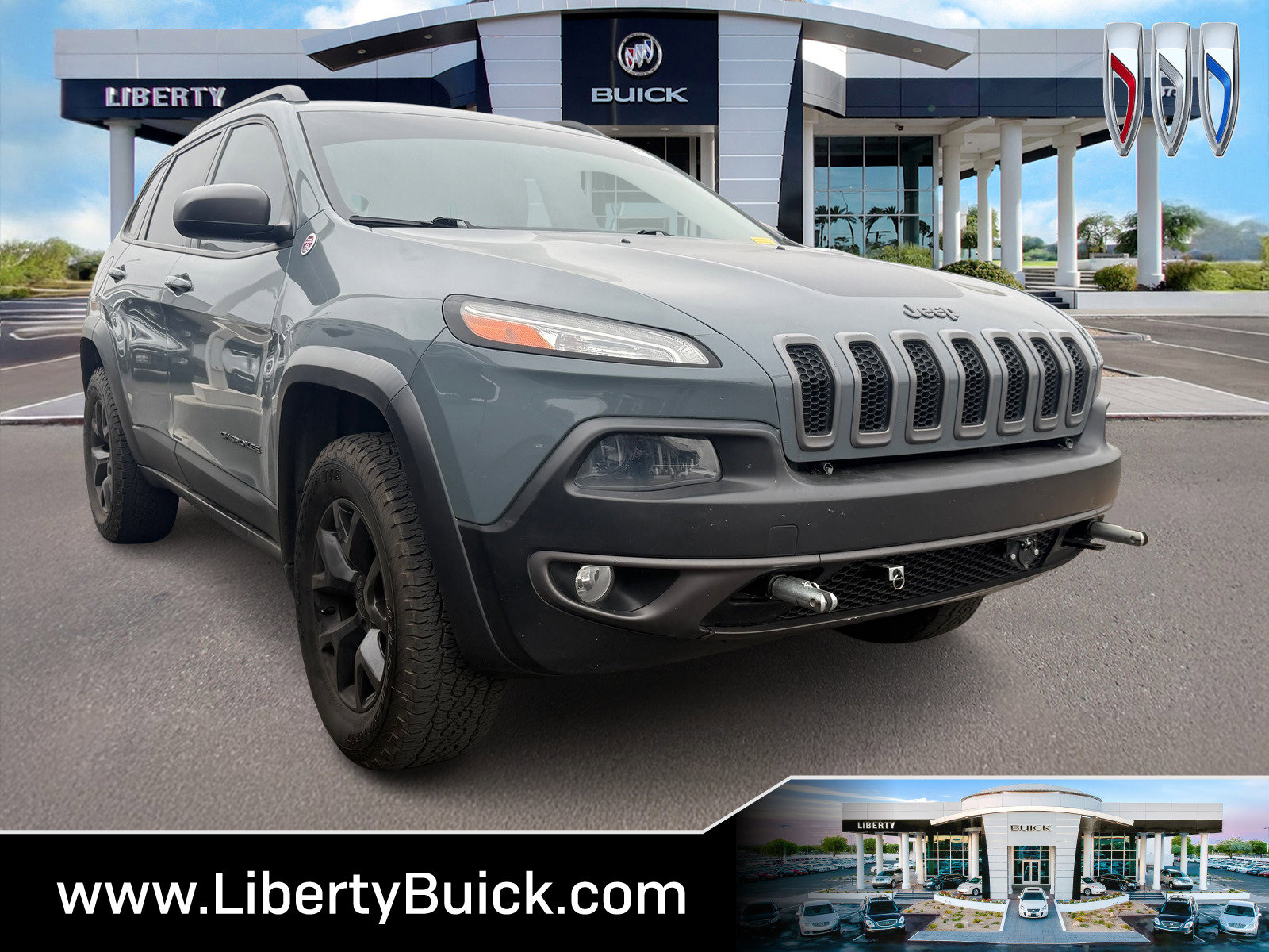 Used 2014 Jeep Cherokee Trailhawk w/ Comfort/Convenience Group image 1
