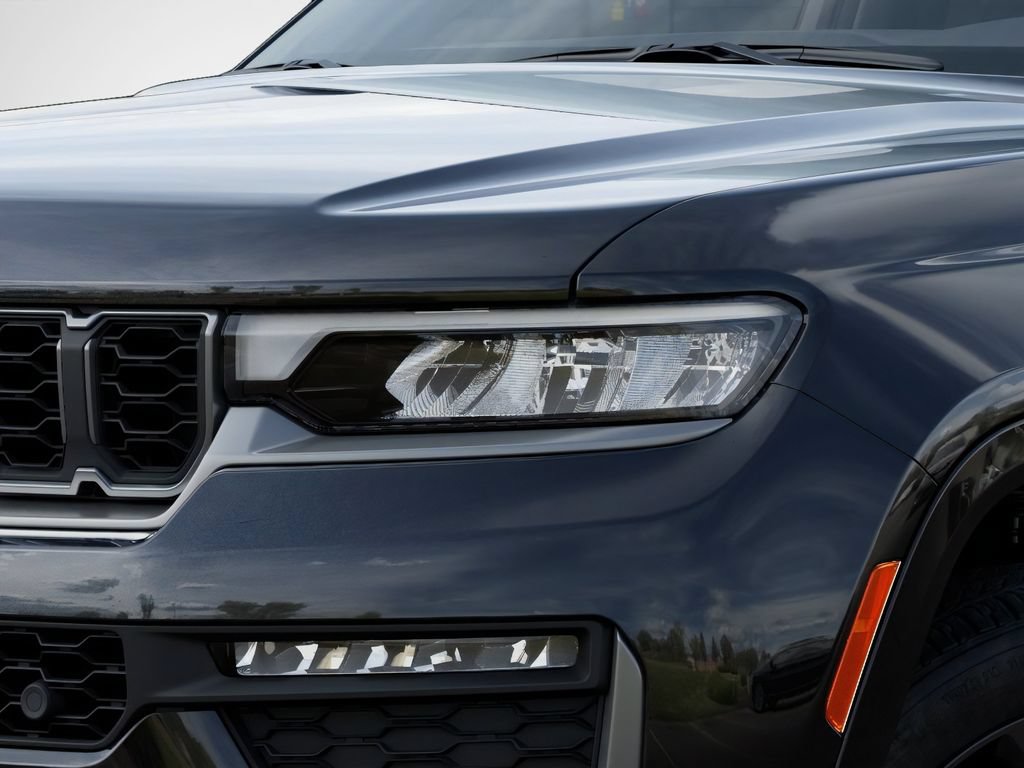 New 2026 Jeep Grand Cherokee Limited AWD/4WD image 10