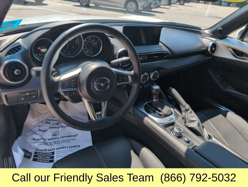 Used 2024 MAZDA MX-5 Miata Grand Touring RWD image 13