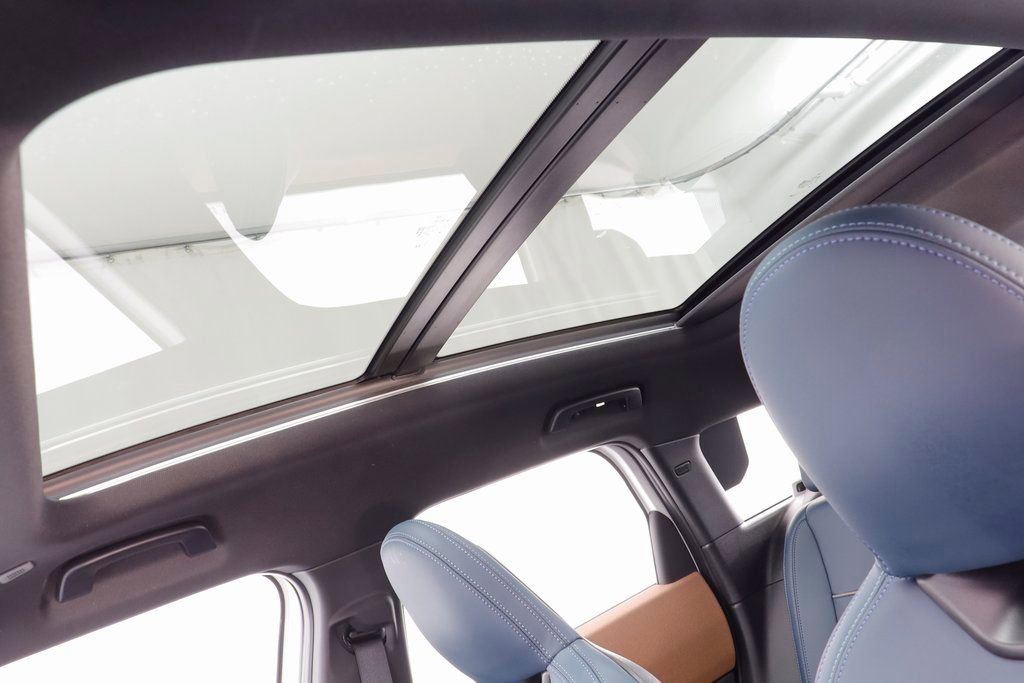 Certified 2025 MINI Cooper Countryman S image 12