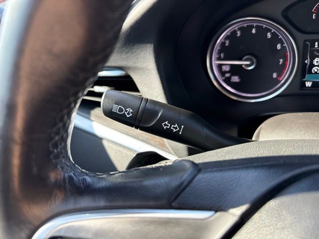 Used 2019 Buick Enclave Essence image 24