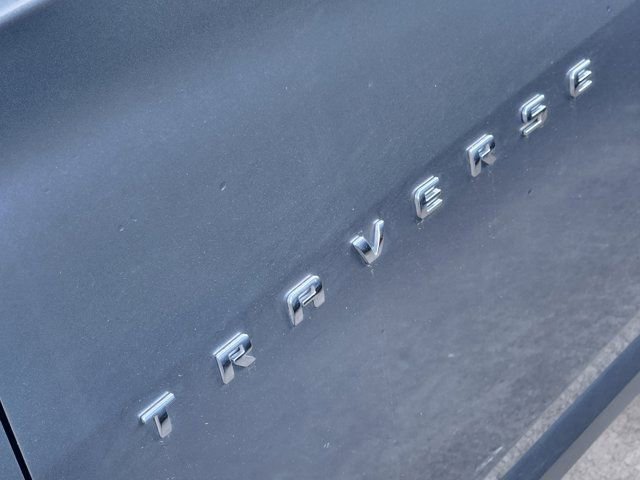 Used 2020 Chevrolet Traverse LT image 9