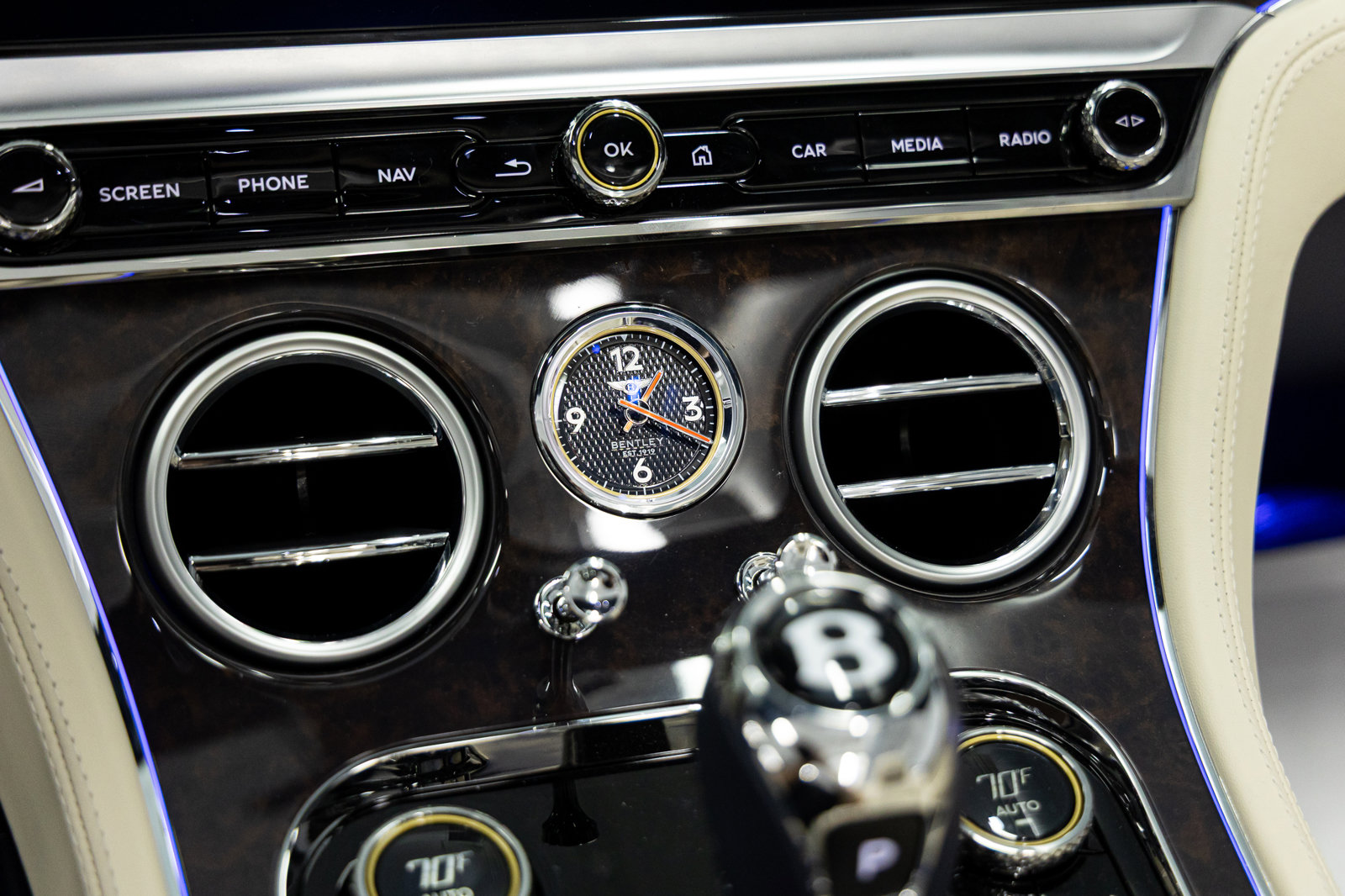 New 2026 Bentley Continental GT Azure AWD/4WD image 44