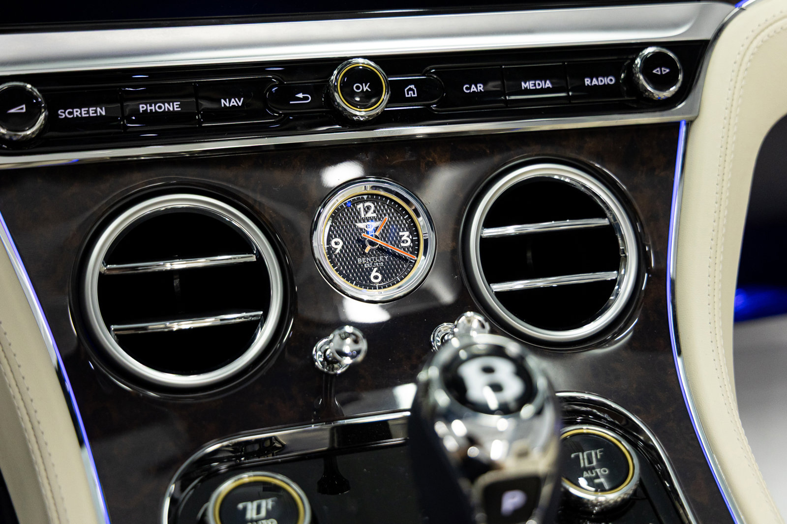 New 2026 Bentley Continental GTC AWD/4WD image 44