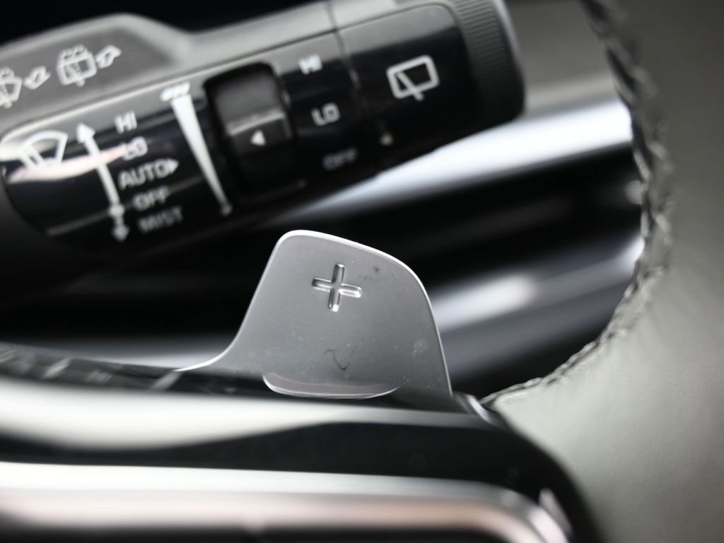 Used 2024 Kia Sorento SX Prestige w/ Sage Leather Package image 45