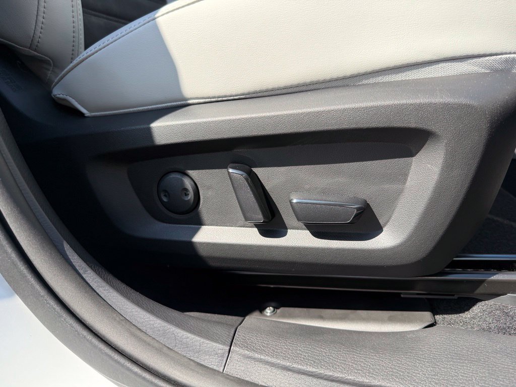 New 2026 Mitsubishi Outlander SE AWD/4WD image 17