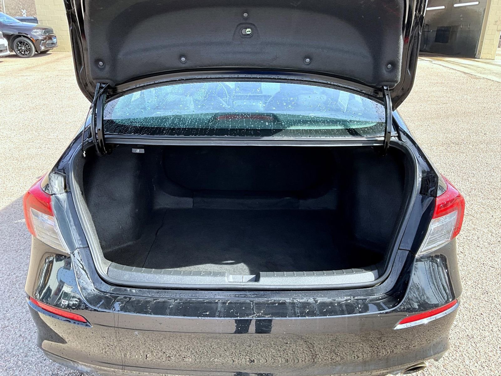 Used 2022 Honda Civic Sport image 9