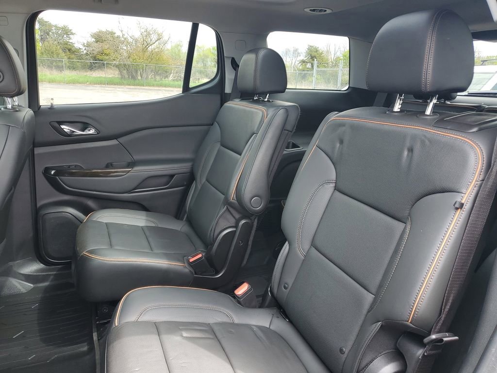 Used 2023 GMC Acadia AT4 w/ Technology Package AWD/4WD image 30