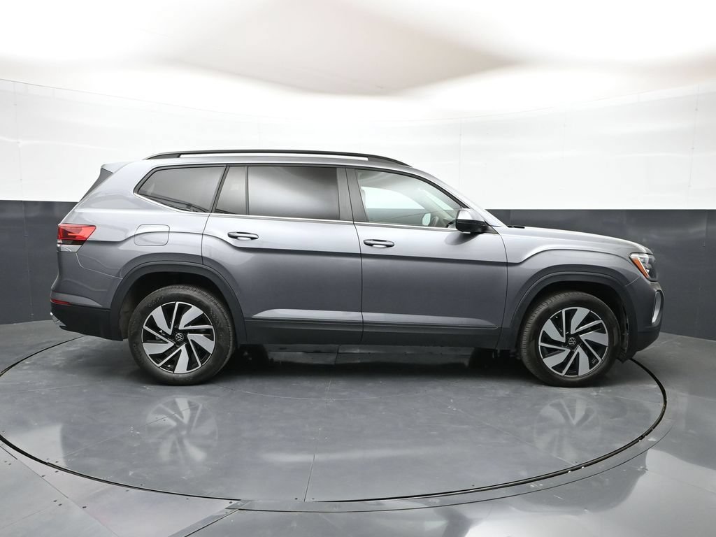 Used 2025 Volkswagen Atlas SE AWD/4WD image 27