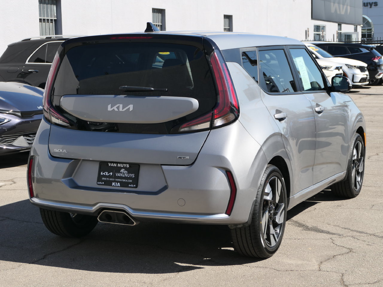 Certified 2023 Kia Soul GT-Line FWD image 3