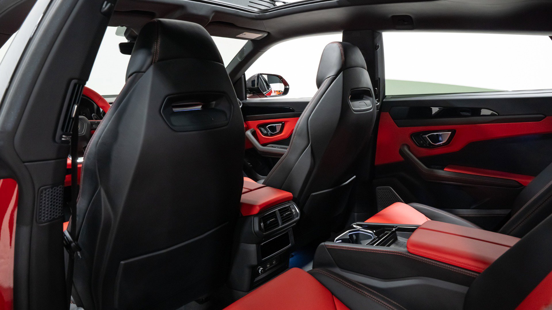 Used 2021 Lamborghini Urus image 81