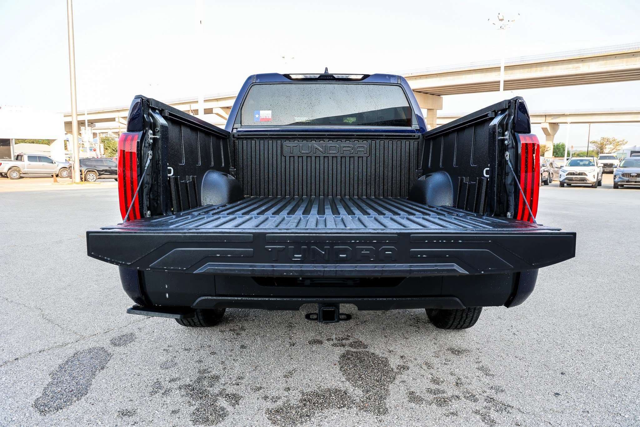 Used 2024 Toyota Tundra SR5 w/ SR5 Premium Package AWD/4WD image 12