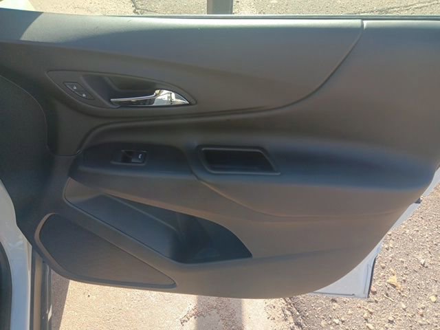 Used 2024 Chevrolet Equinox LT image 24