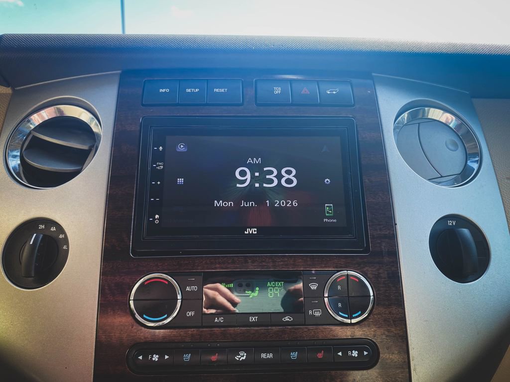 Used 2012 Ford Expedition XLT AWD/4WD image 14