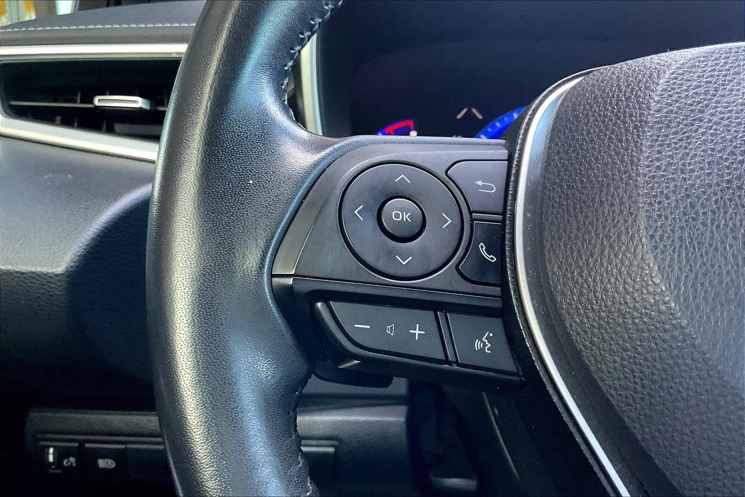 Used 2019 Toyota Corolla XSE w/ Carpet Mat Package image 10