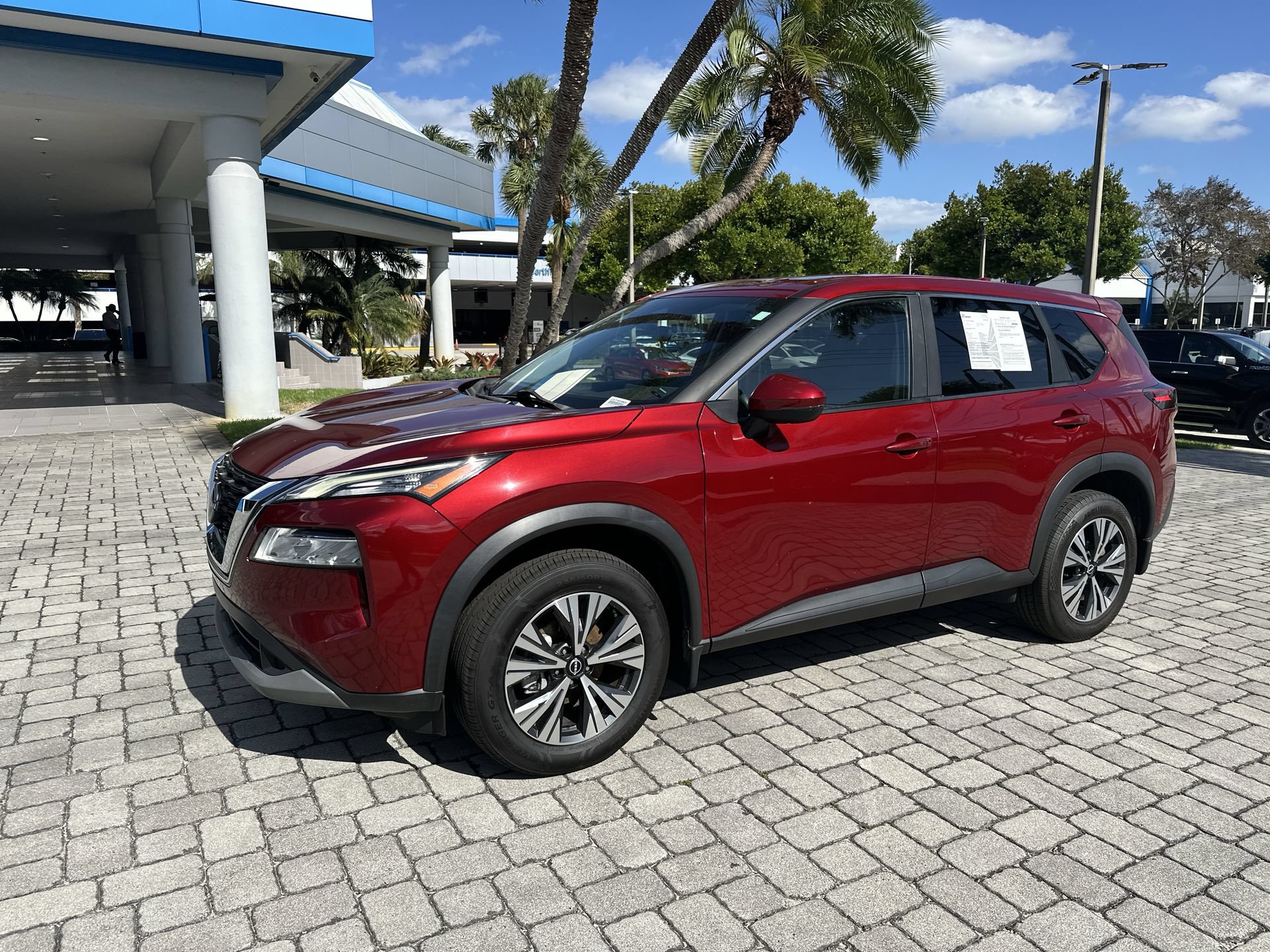 Used 2023 Nissan Rogue SV FWD image 37