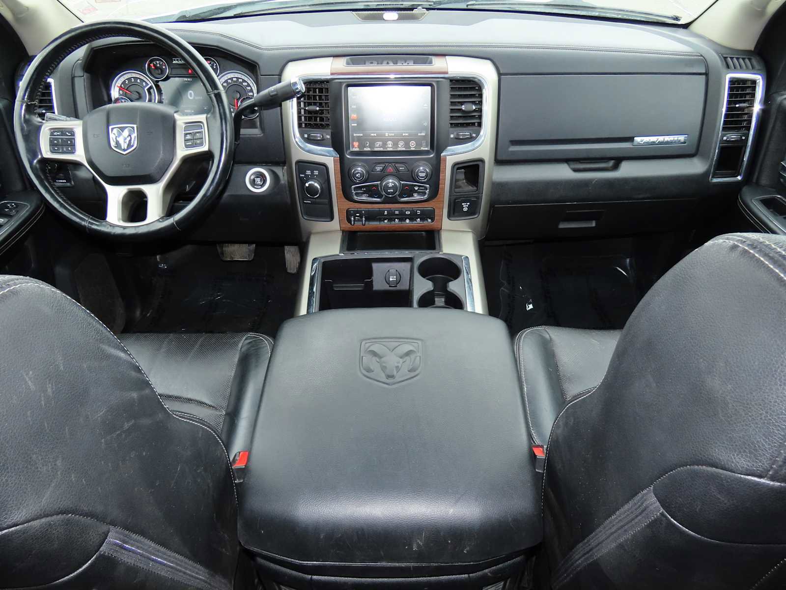 Used 2015 RAM 3500 Laramie w/ Convenience Group image 24