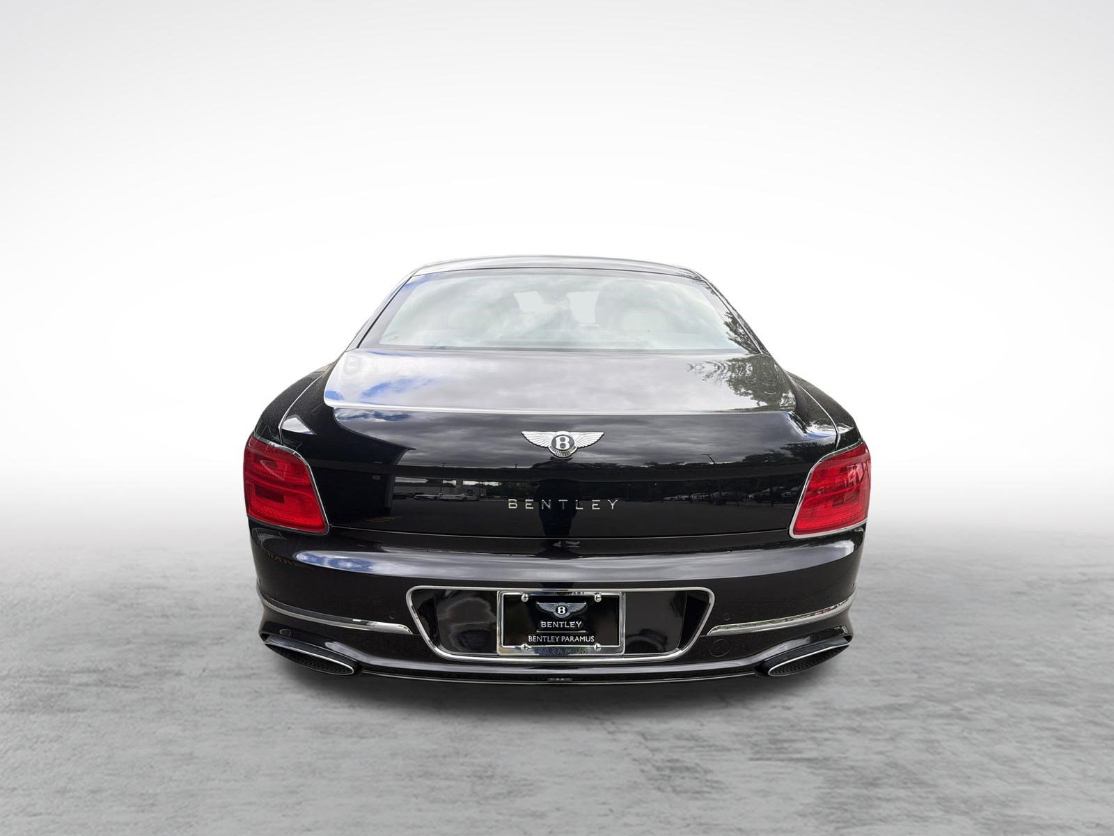 Used 2021 Bentley Flying Spur W12 AWD/4WD image 11
