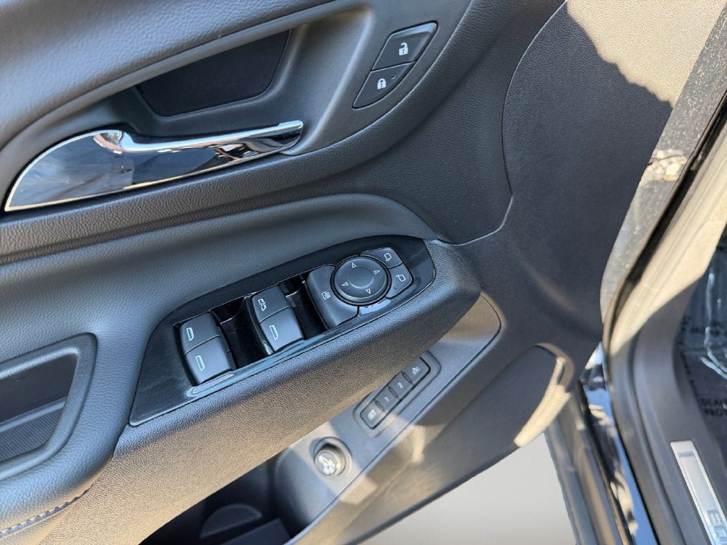 Certified 2024 Chevrolet Equinox Premier AWD/4WD image 21