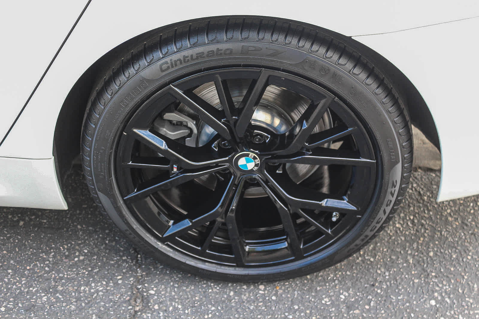 Certified 2022 BMW 530i w/ M Sport Package image 8