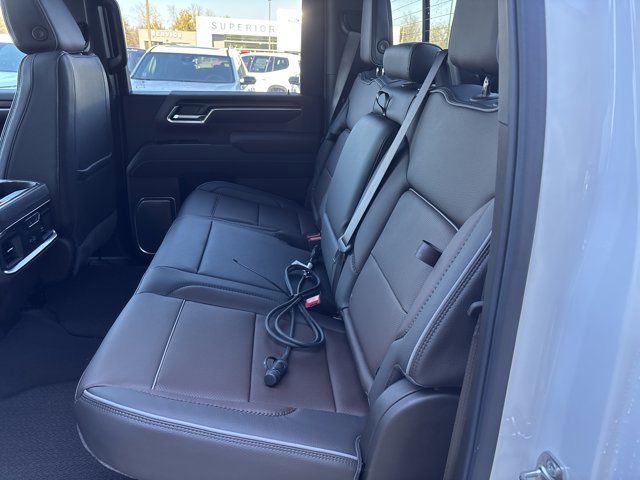 New 2026 GMC Sierra 2500 Denali w/ Denali Reserve Package image 17