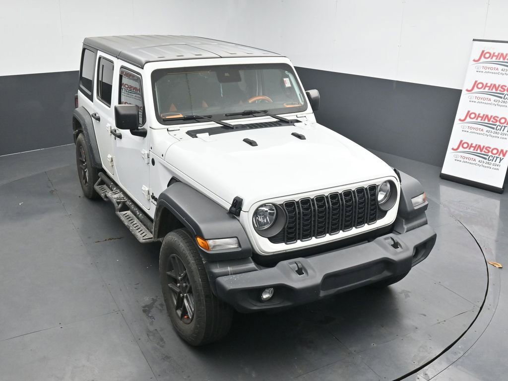 Used 2024 Jeep Wrangler Sport S image 10