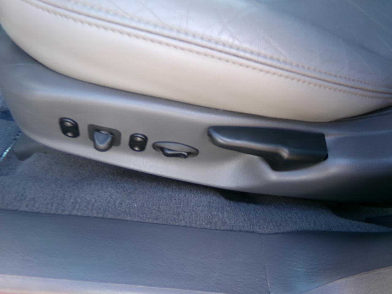 Used 1999 Mercury Sable LS FWD image 13