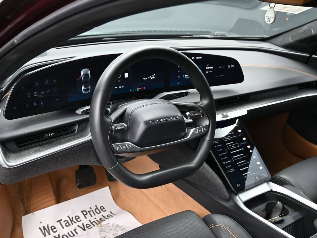 Used 2024 Lucid Air Touring image 17