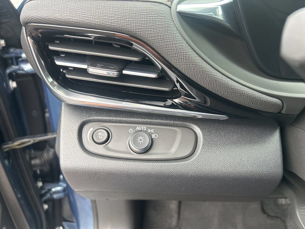 Used 2024 Buick Envista Avenir FWD image 23