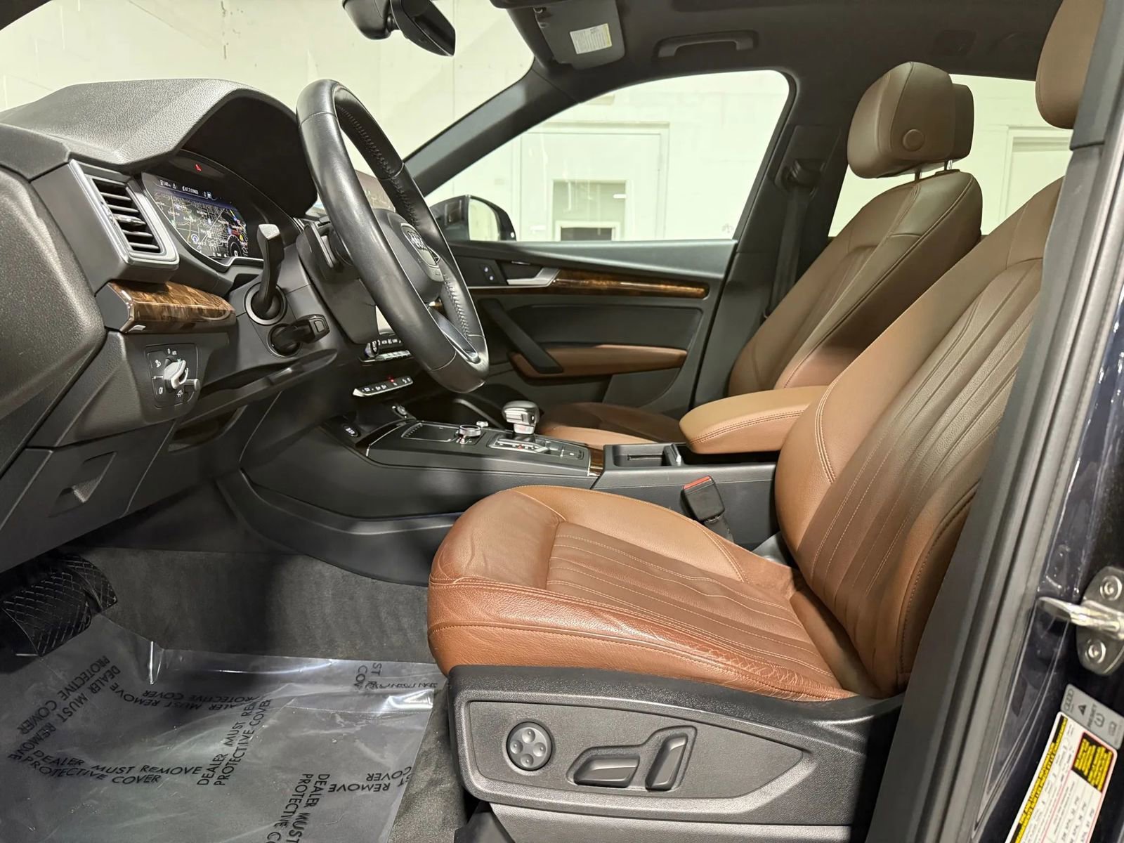 Used 2018 Audi Q5 2.0T Premium Plus w/ Premium Plus Package AWD/4WD image 11