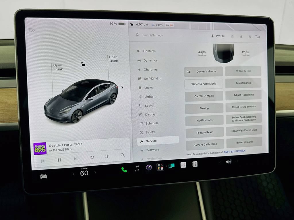 Used 2018 Tesla Model 3 Mid Range RWD image 42