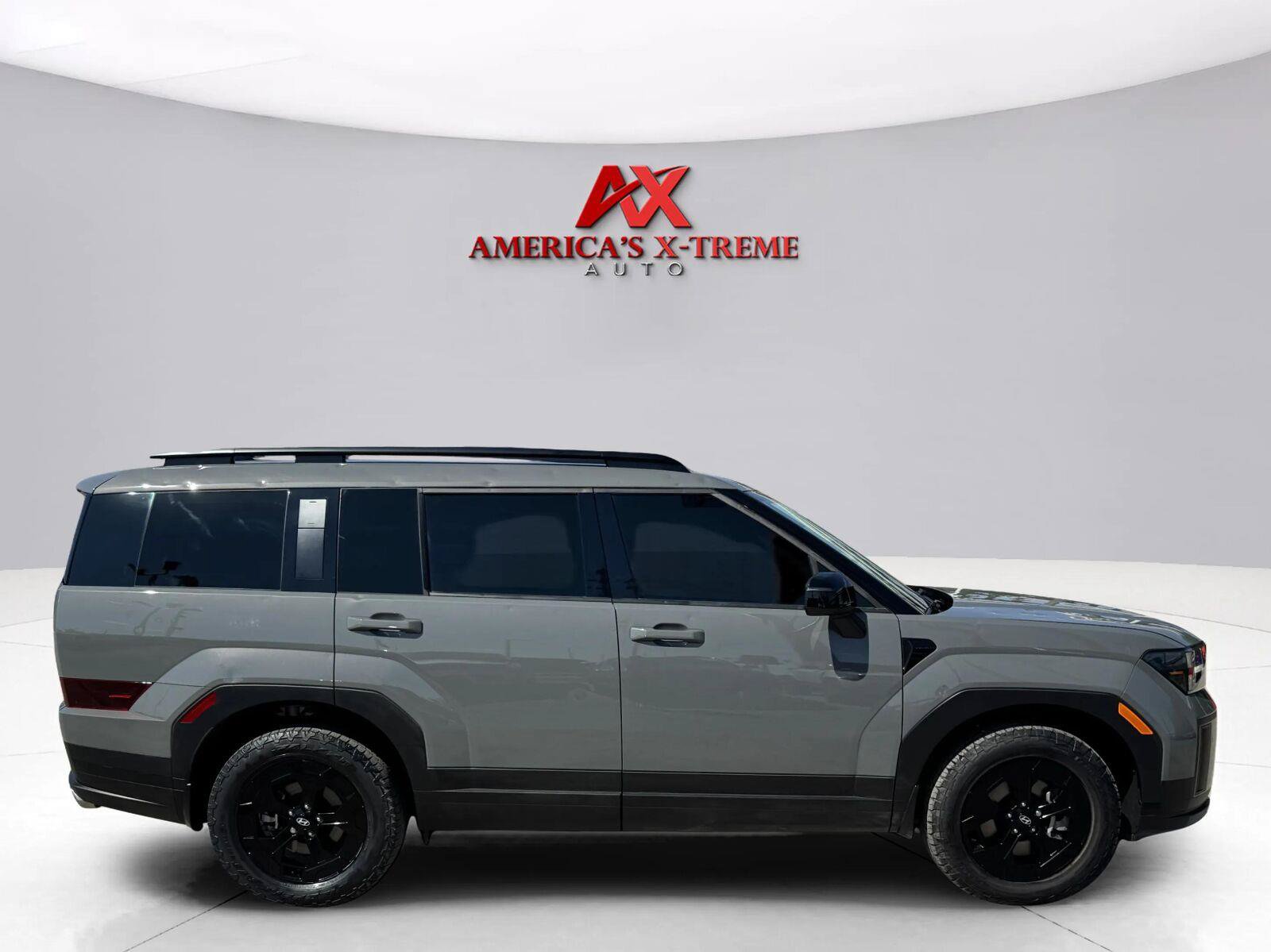 Used 2024 Hyundai Santa Fe XRT AWD/4WD image 8