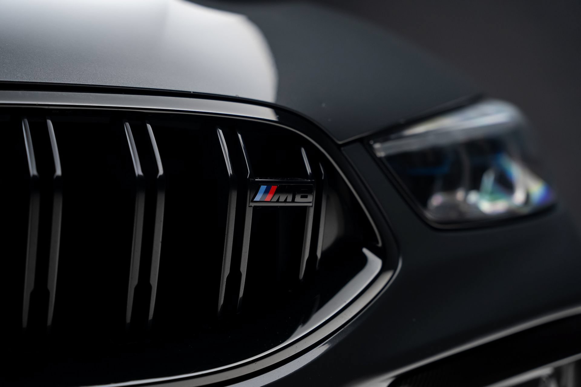Used 2022 BMW M8 Competition w/ M Carbon Exterior Package AWD/4WD image 16