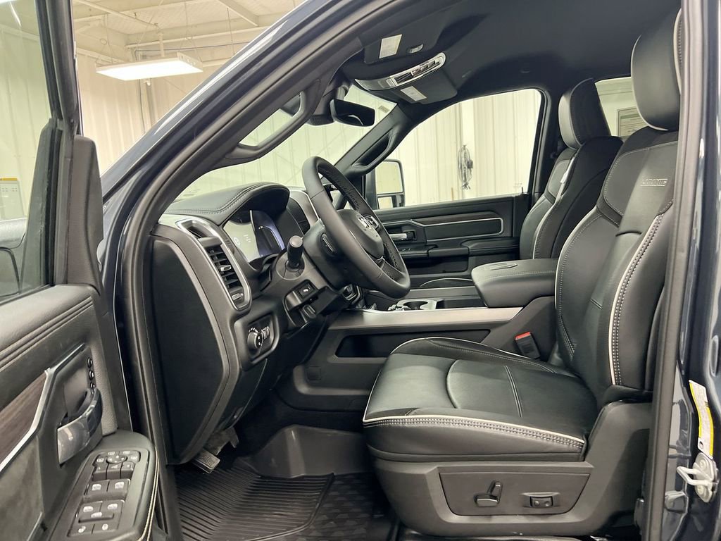 New 2026 RAM 2500 Laramie AWD/4WD image 20
