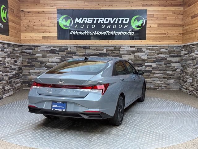 Used 2023 Hyundai Elantra SEL FWD image 9