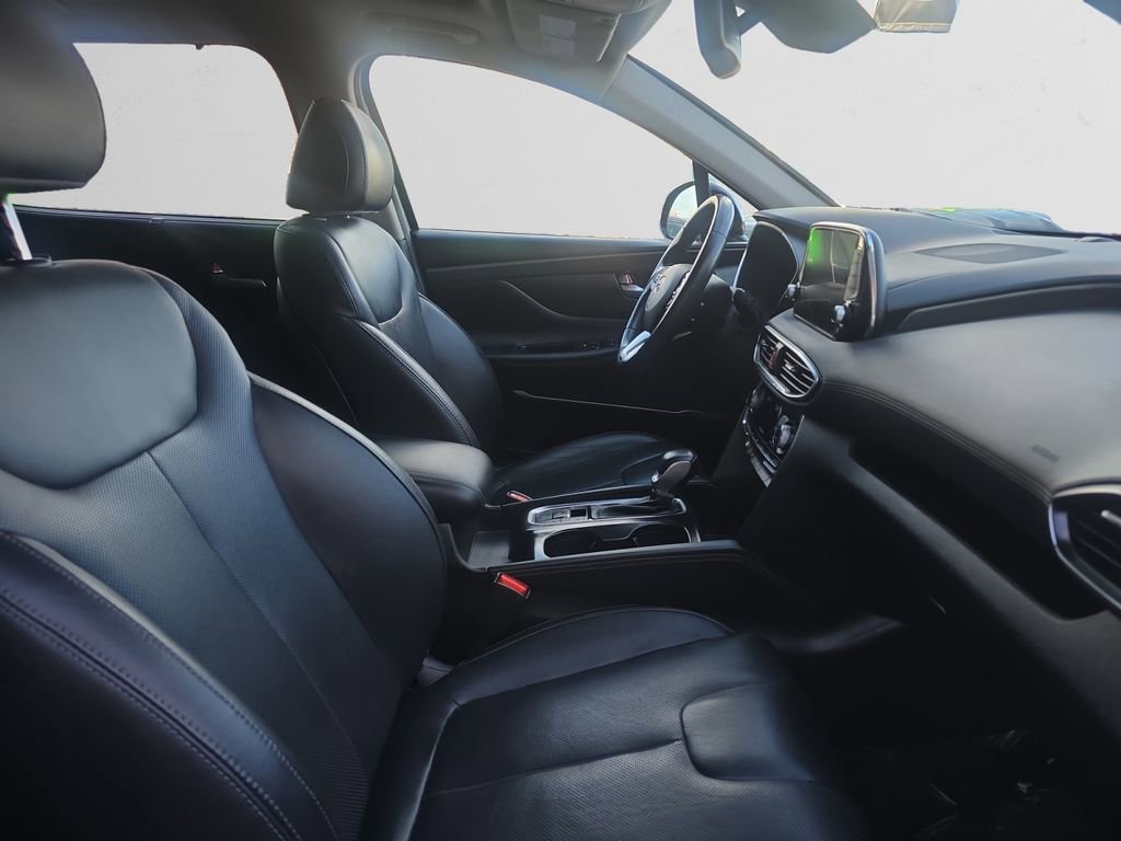 Used 2020 Hyundai Santa Fe Limited image 15