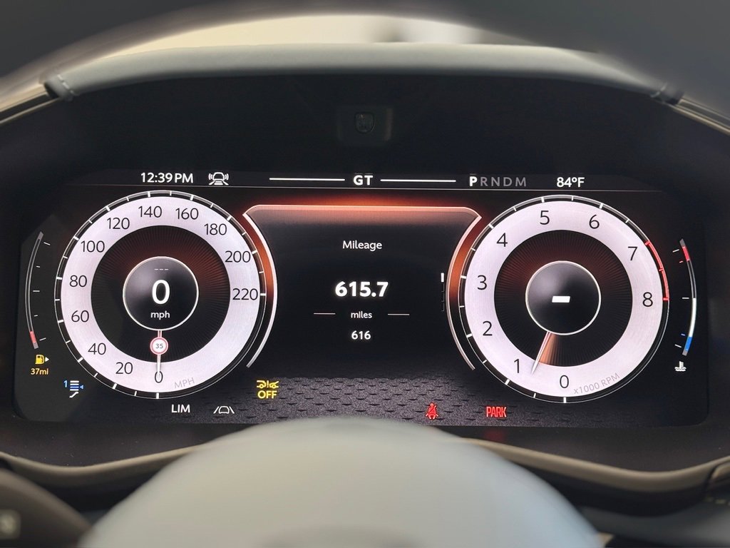 New 2025 Aston Martin DBX 707 image 34