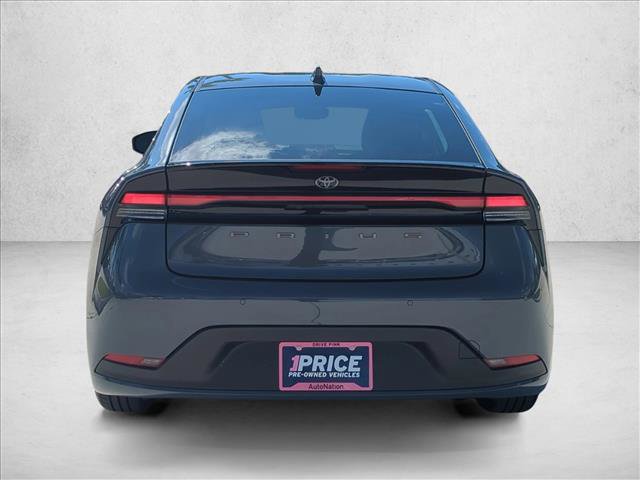 Used 2024 Toyota Prius LE image 6