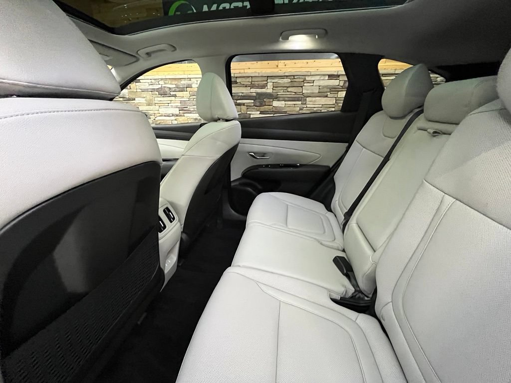 Used 2025 Hyundai Tucson Limited AWD/4WD image 54