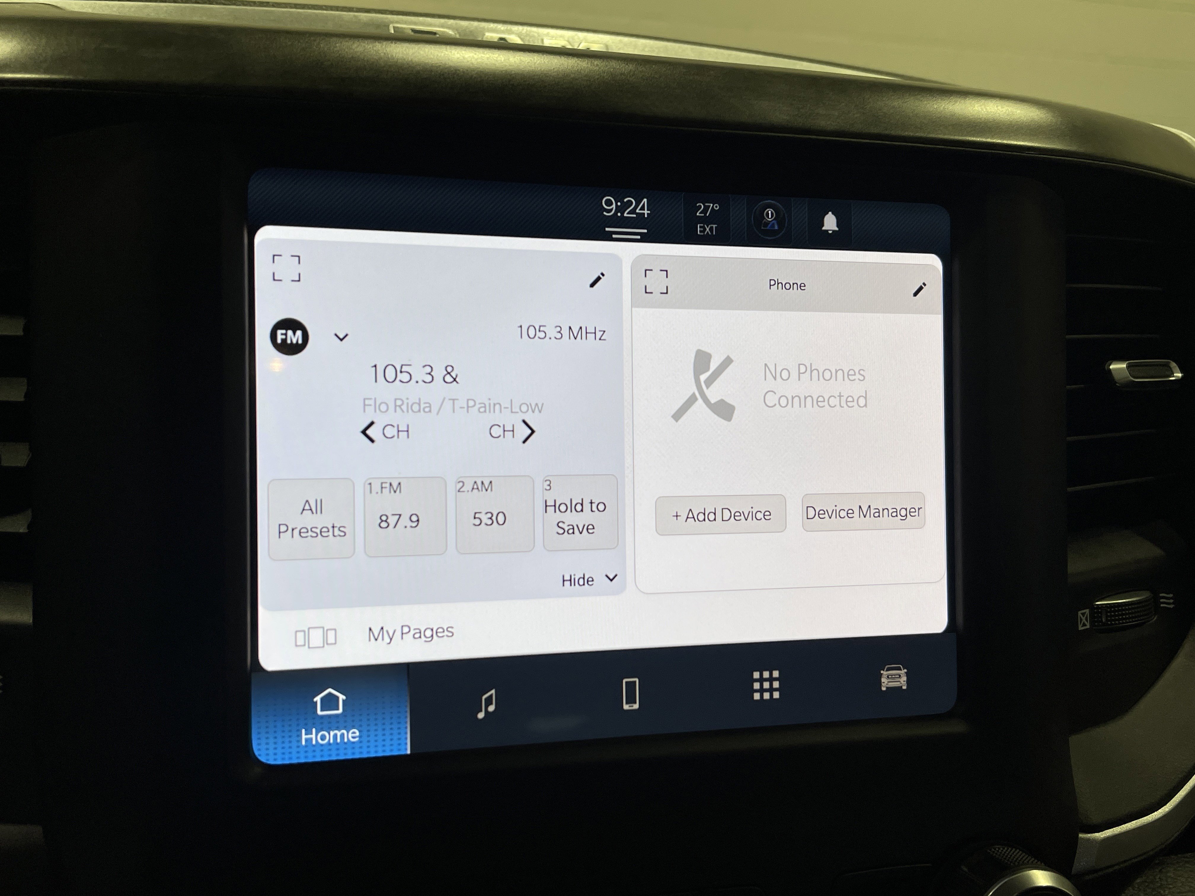 Used 2022 RAM 2500 Big Horn w/ Cold Weather Group image 12