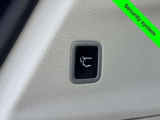 Used 2019 Chrysler Pacifica Touring-L image 38