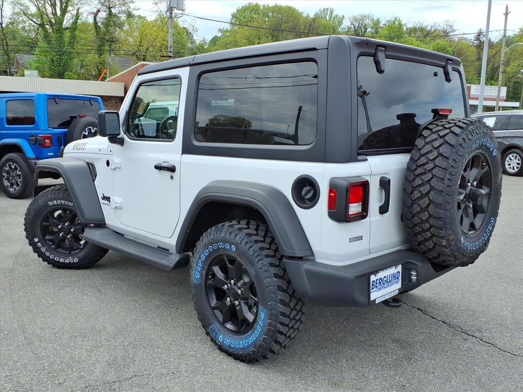 Used 2022 Jeep Wrangler Willys image 6