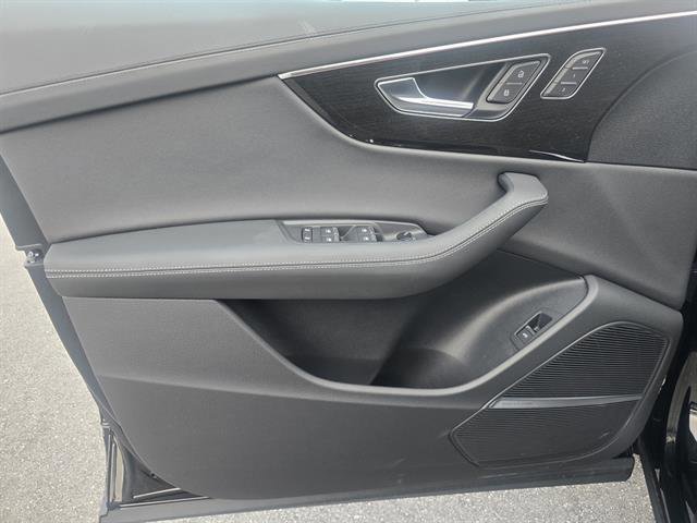 New 2025 Audi Q8 Prestige image 28